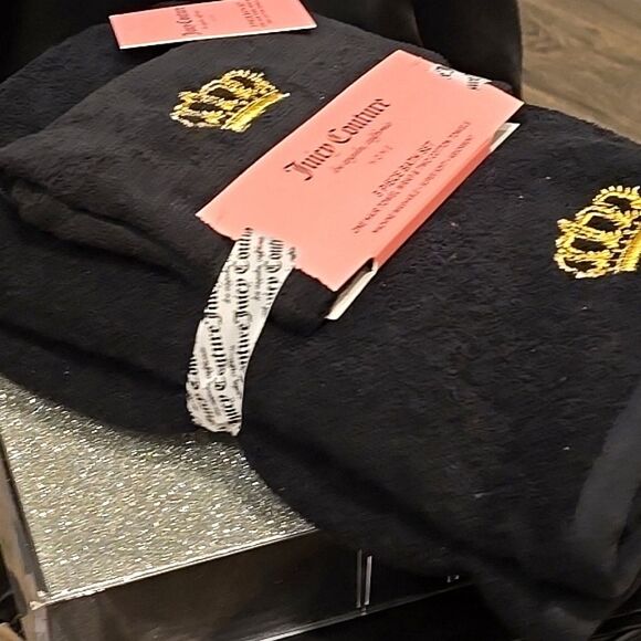 Juicy Couture Home 3-Piece Crown Logo Bath Towel & Hair Wrap Set - Picture 6 of 8